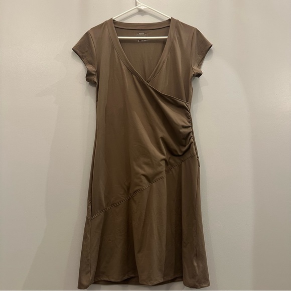 Alpine Design Dresses & Skirts - NWOT Alpine Design Studio Dress. Women’s large